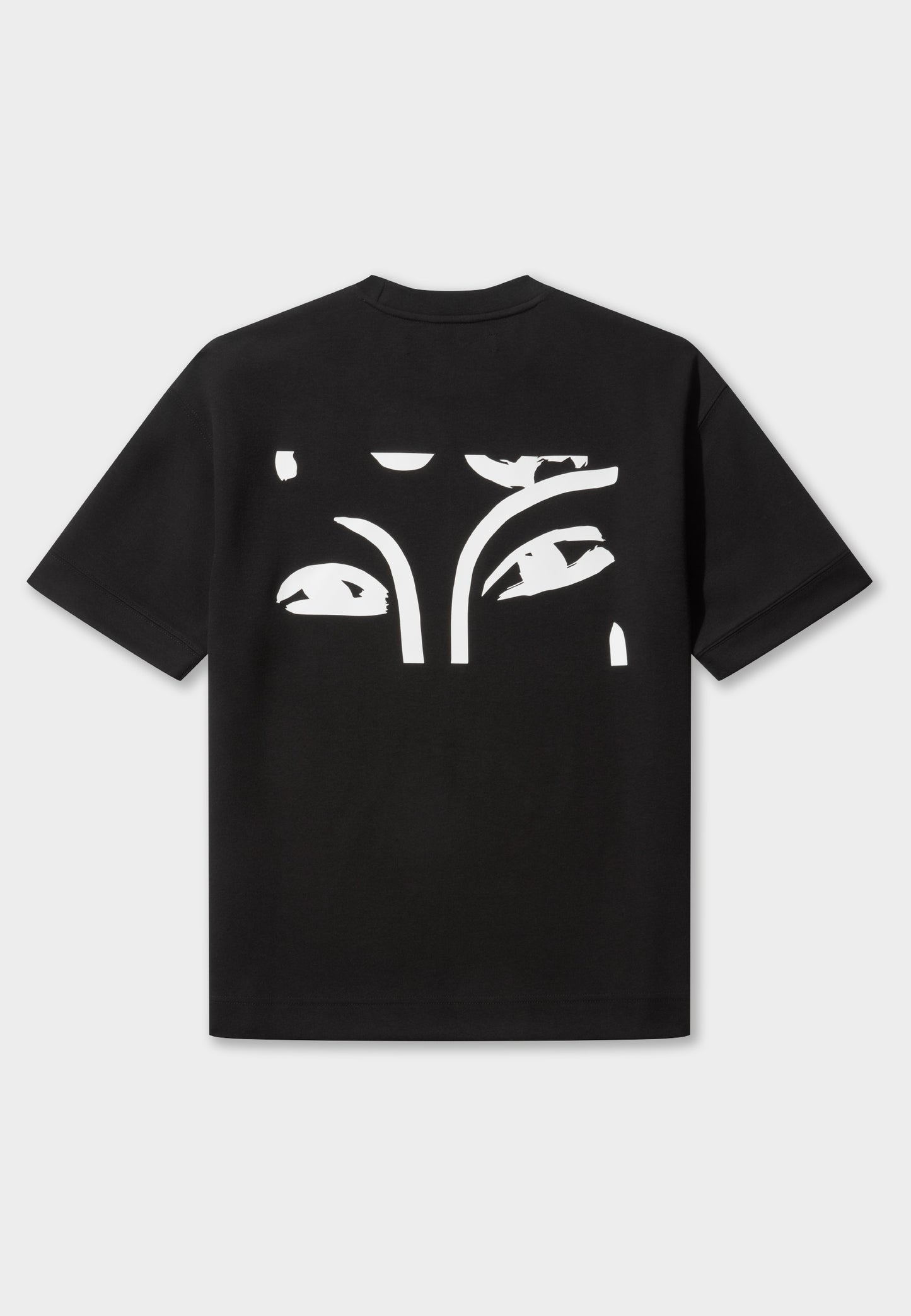 Saraisu Black T-Shirt