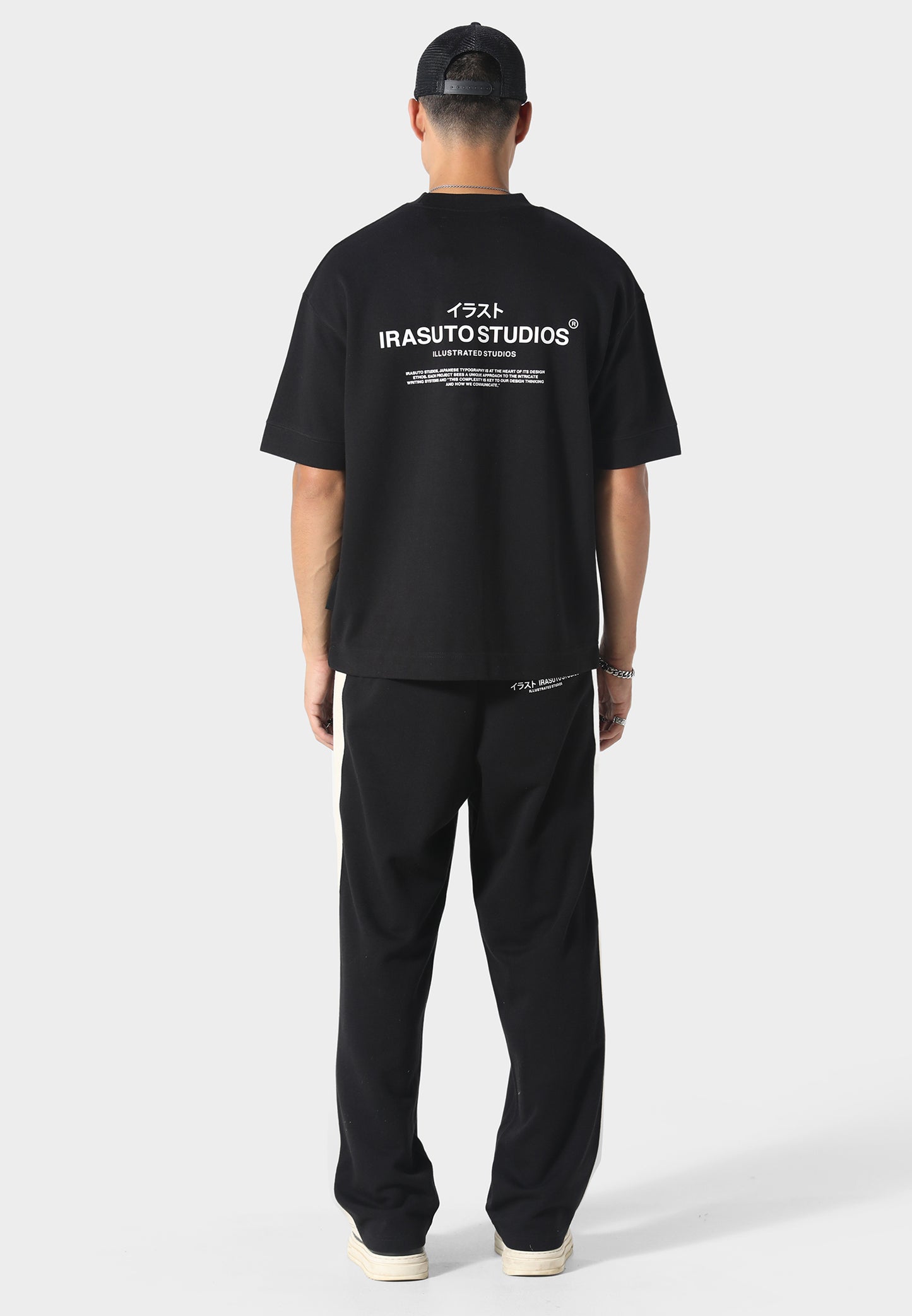 Tanjun Black T-Shirt