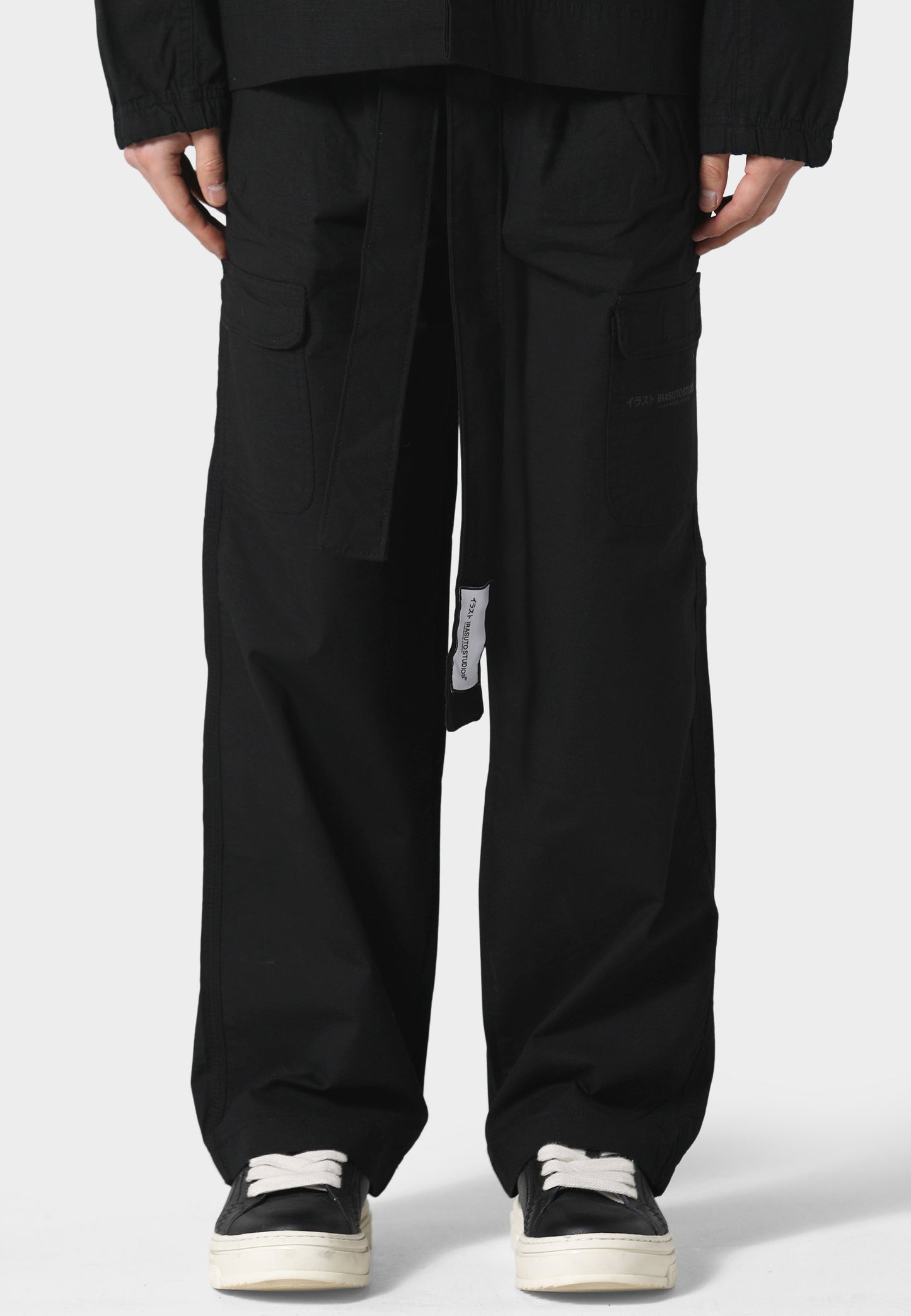 Rip Stop Black Cargo Pant