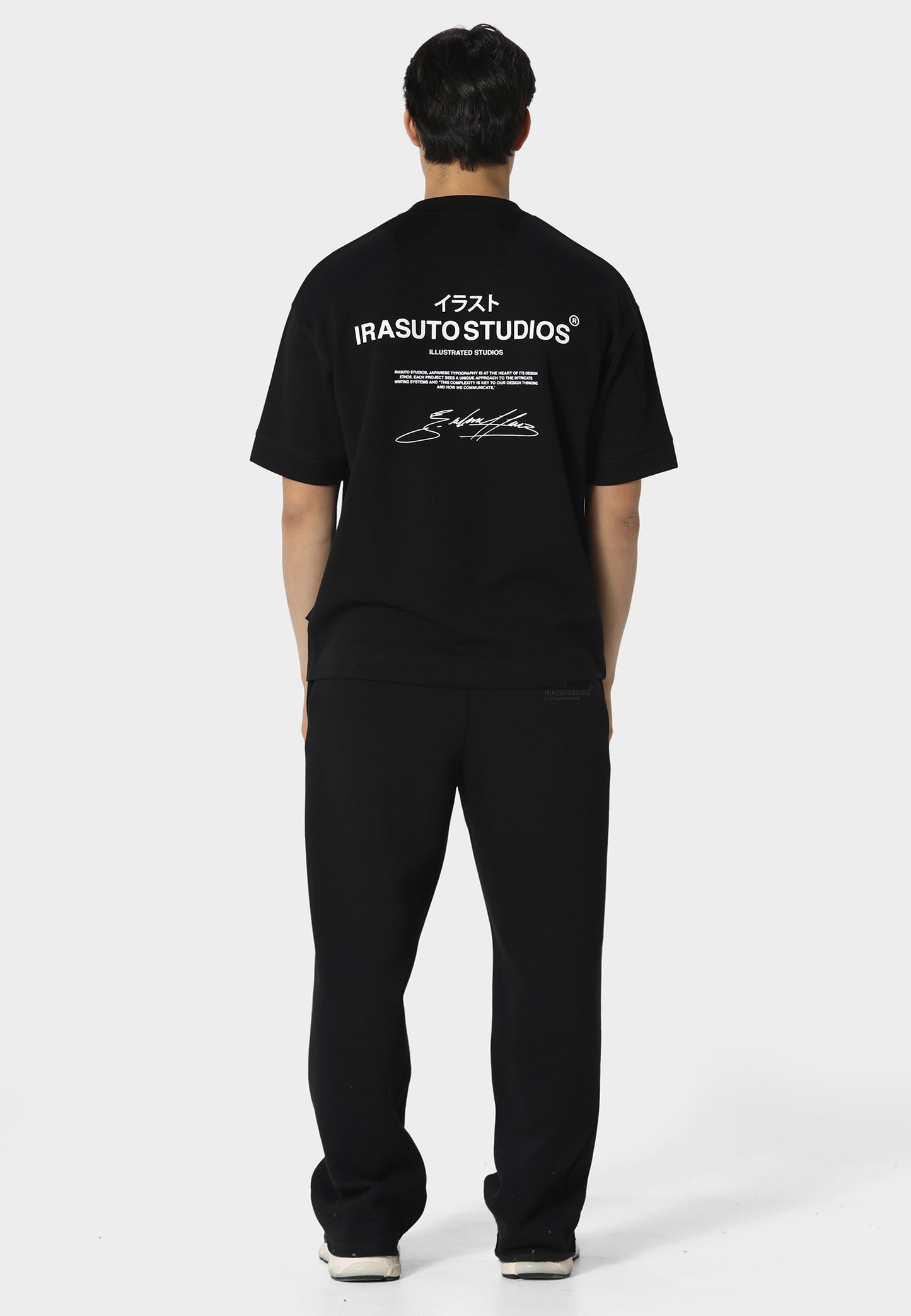 Sain Black T-Shirt